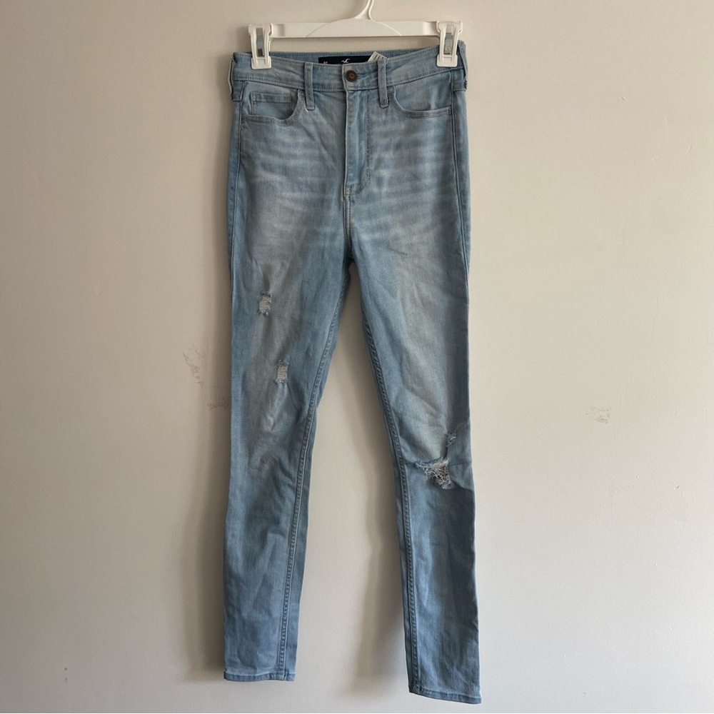 Hollister Ultra High-Rise Super Skinny
